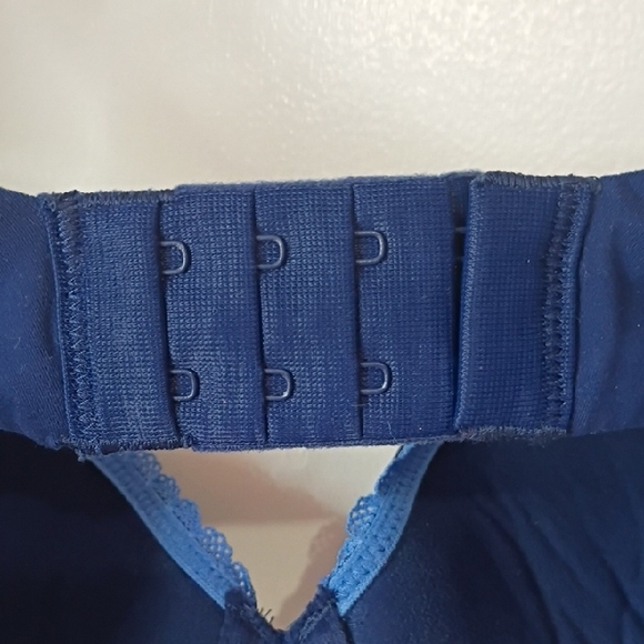 Victoria's Secret Bra 32DDD 32F Navy Blue Perfect Shape Bra - Picture 9 of 11